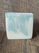 Load image into Gallery viewer, Eucalyptus Leaves Soap Bar